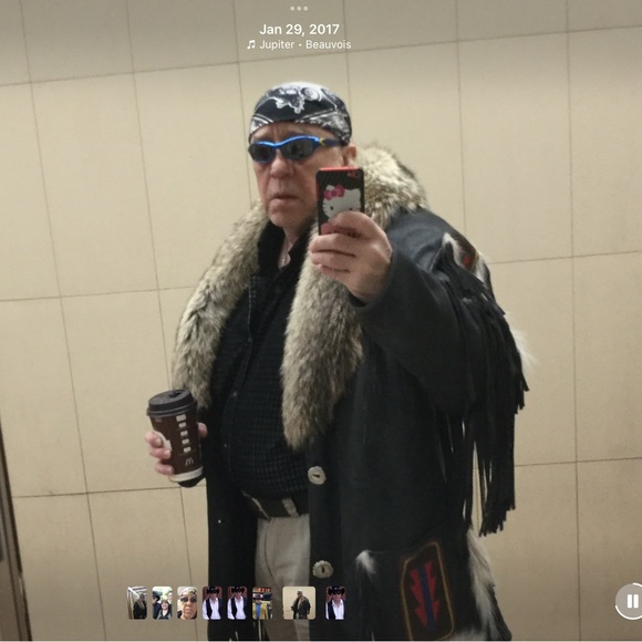 Winter coat - Picture 4 of 7